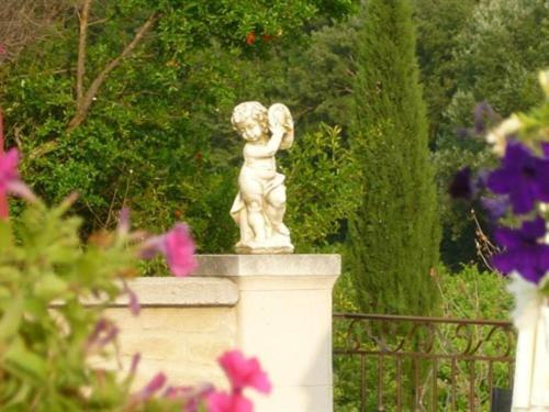 Domaine Saint Victor Hotel La Tour-dʼAigues Kültér fotó