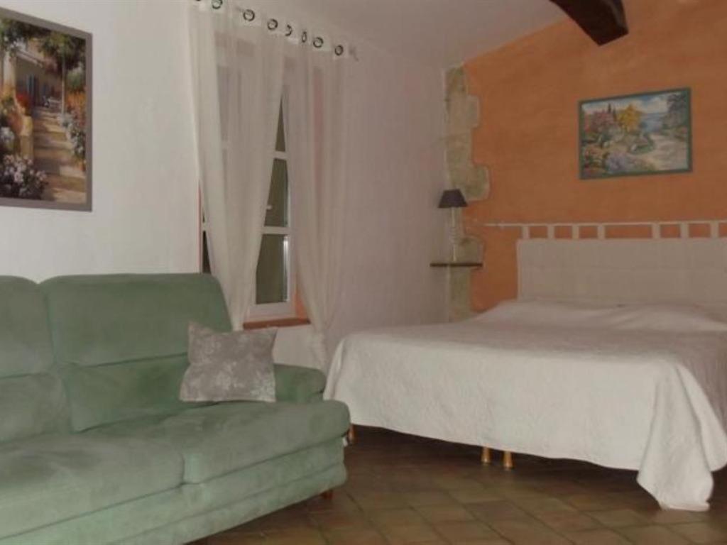 Domaine Saint Victor Hotel La Tour-dʼAigues Kültér fotó